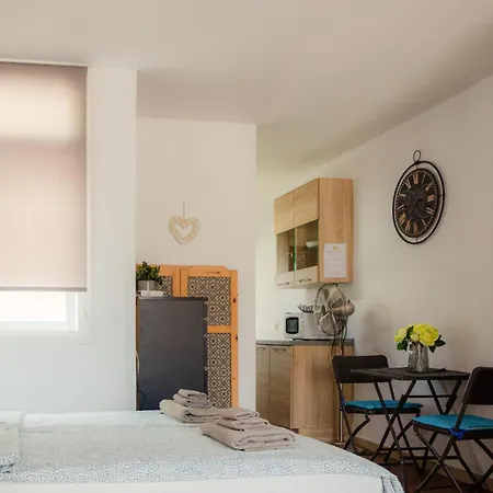 Апартаменты Island Village Paradise By Altamarhomes *